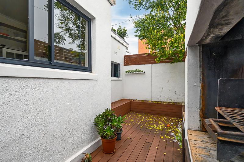 To Let 2 Bedroom Property for Rent in Observatory Western Cape